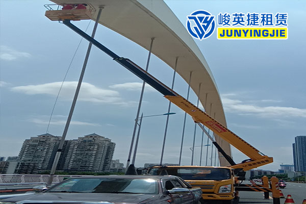 博白柳州桥梁检测施工现场